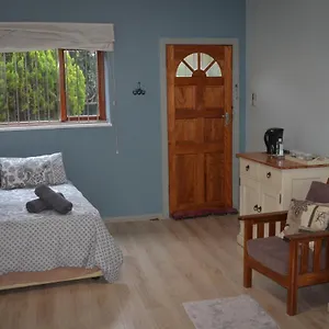  Apartment Seaforth