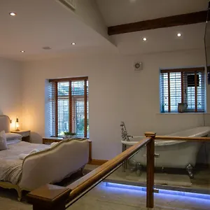 https://steamy-cottage-a-cosy-couples-cottage-steam-room.yorkshirehotels.net
